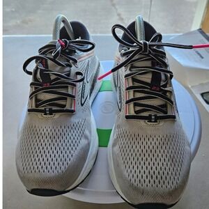 Brooks Ariel GTS 23 Running Shoes Womens Size 9.5 Wide Light Grey Pink